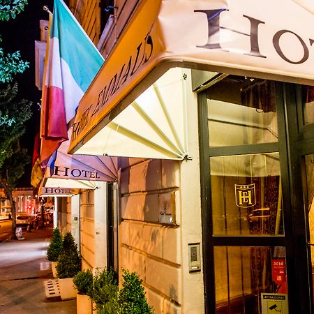 Hotel Emmaus Rome Exterior photo