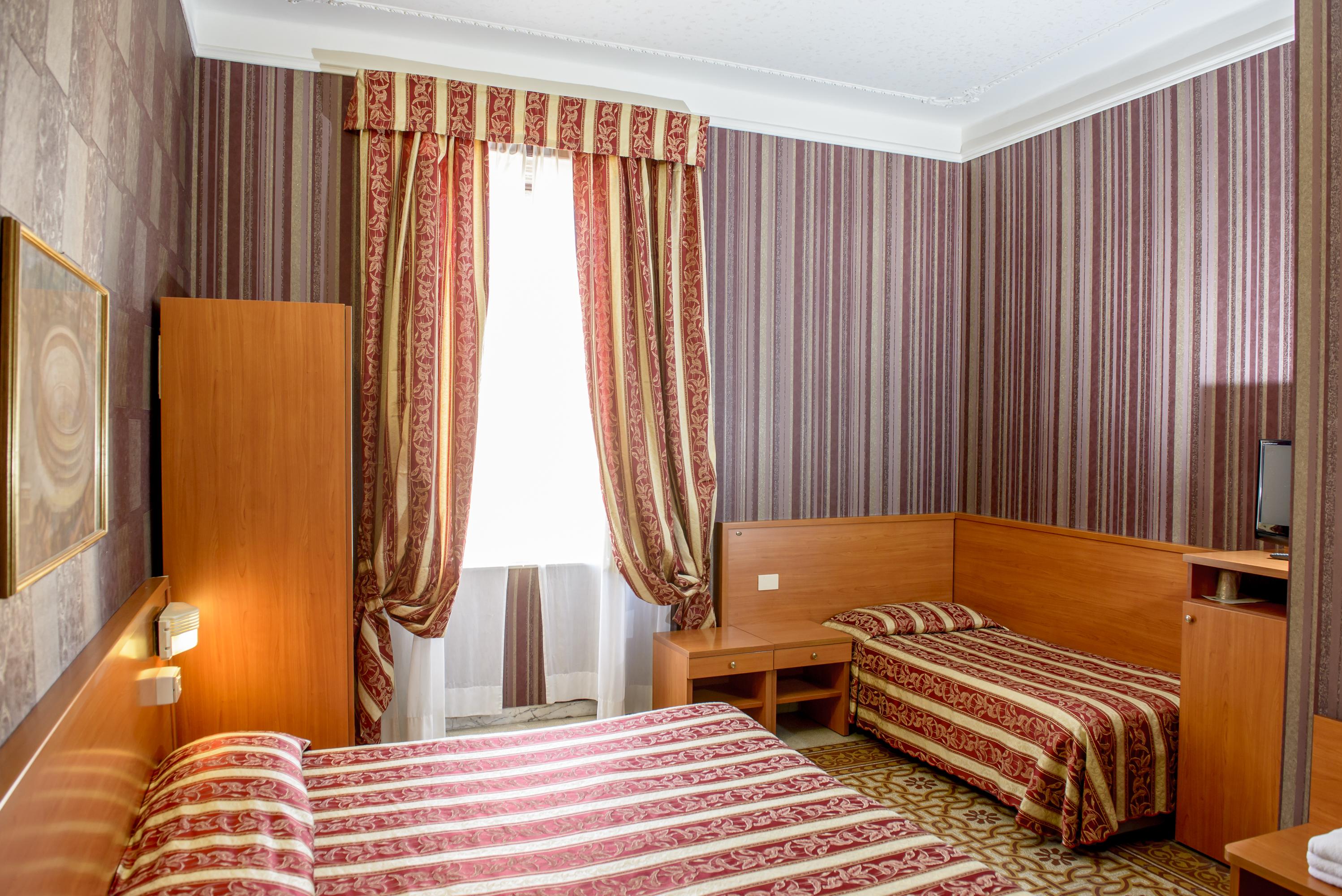Hotel Emmaus Rome Exterior photo